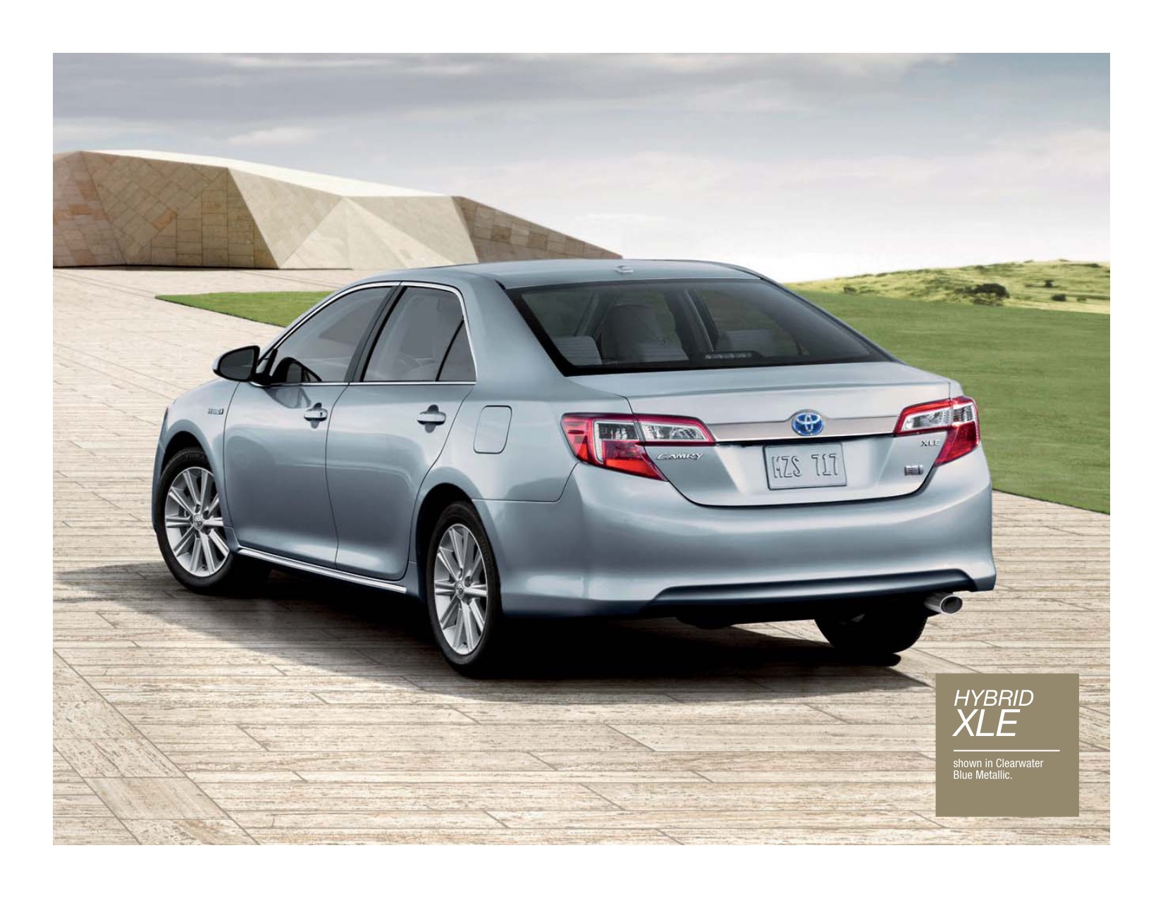 2014 Toyota Camry Brochure Page 19